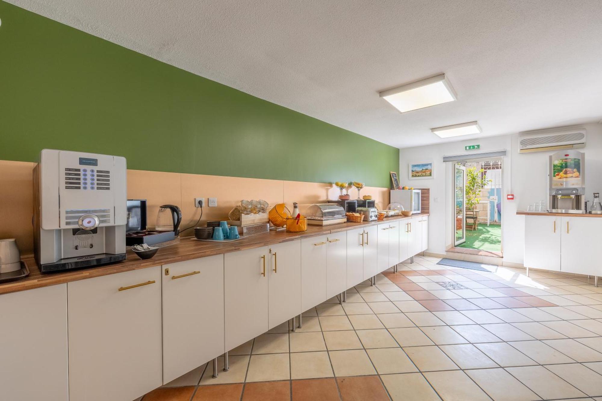 Les Cordeliers Aparthotel 2*